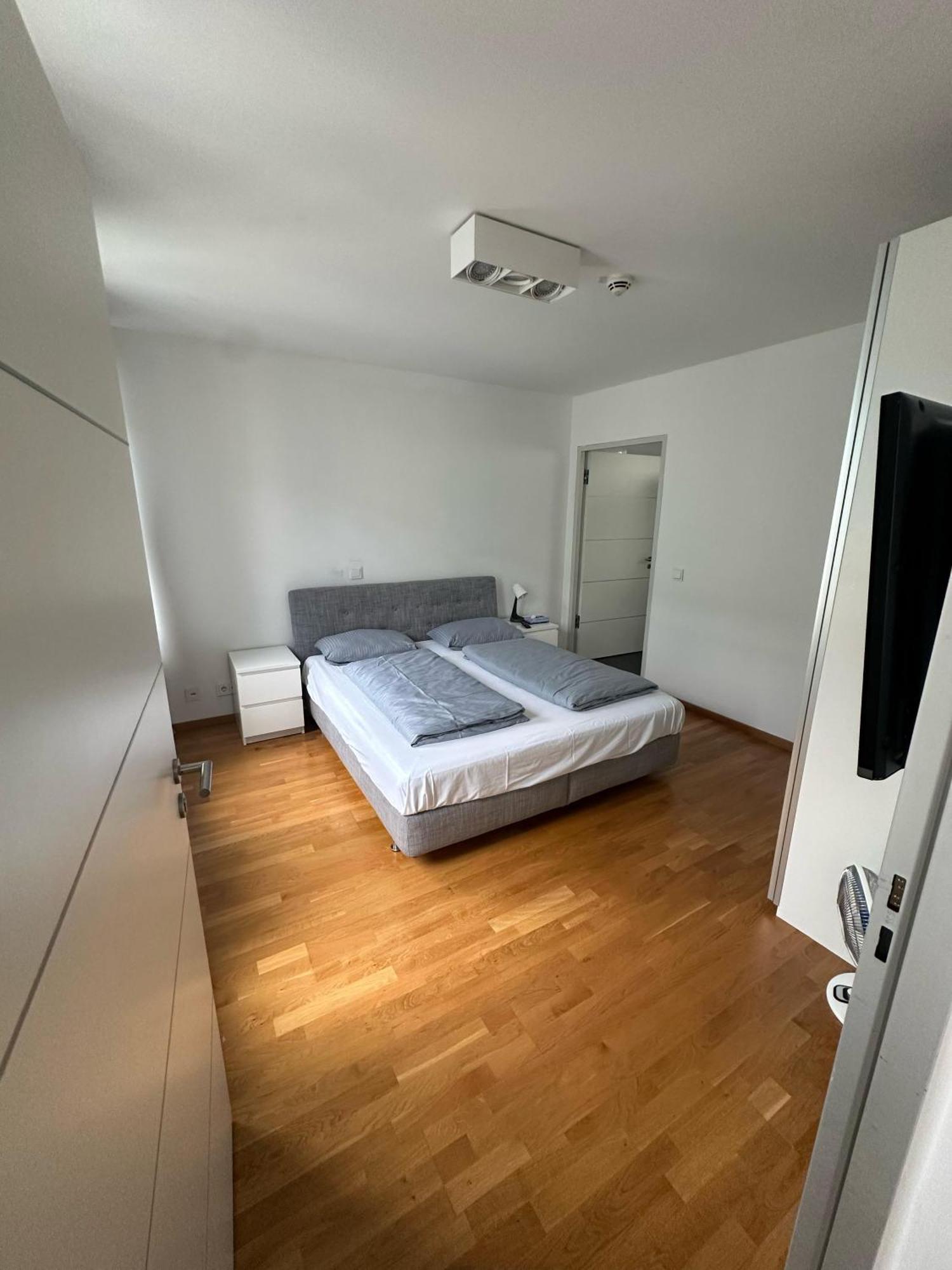 Al Nafurah Apartments 慕尼黑 外观 照片
