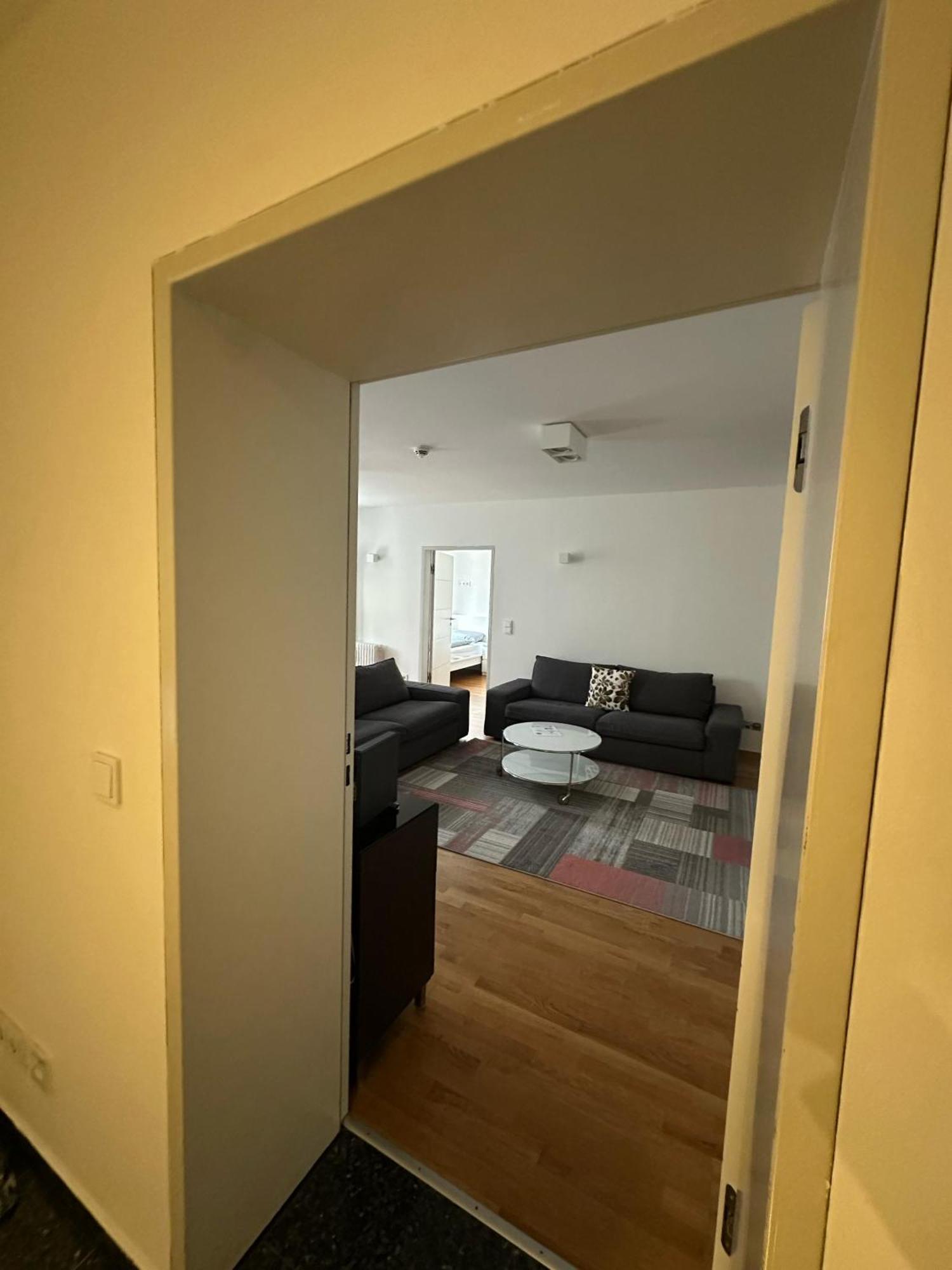 Al Nafurah Apartments 慕尼黑 外观 照片