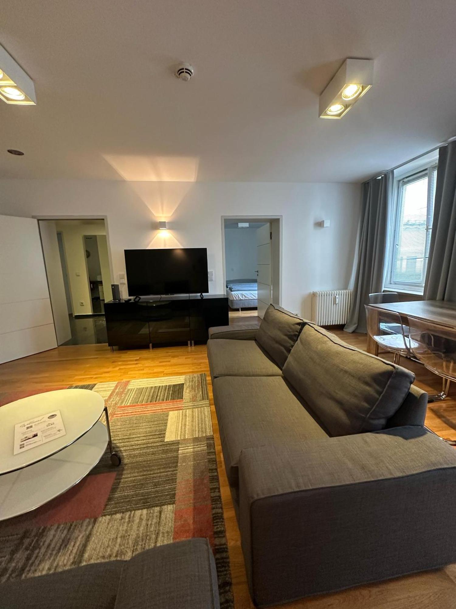 Al Nafurah Apartments 慕尼黑 外观 照片