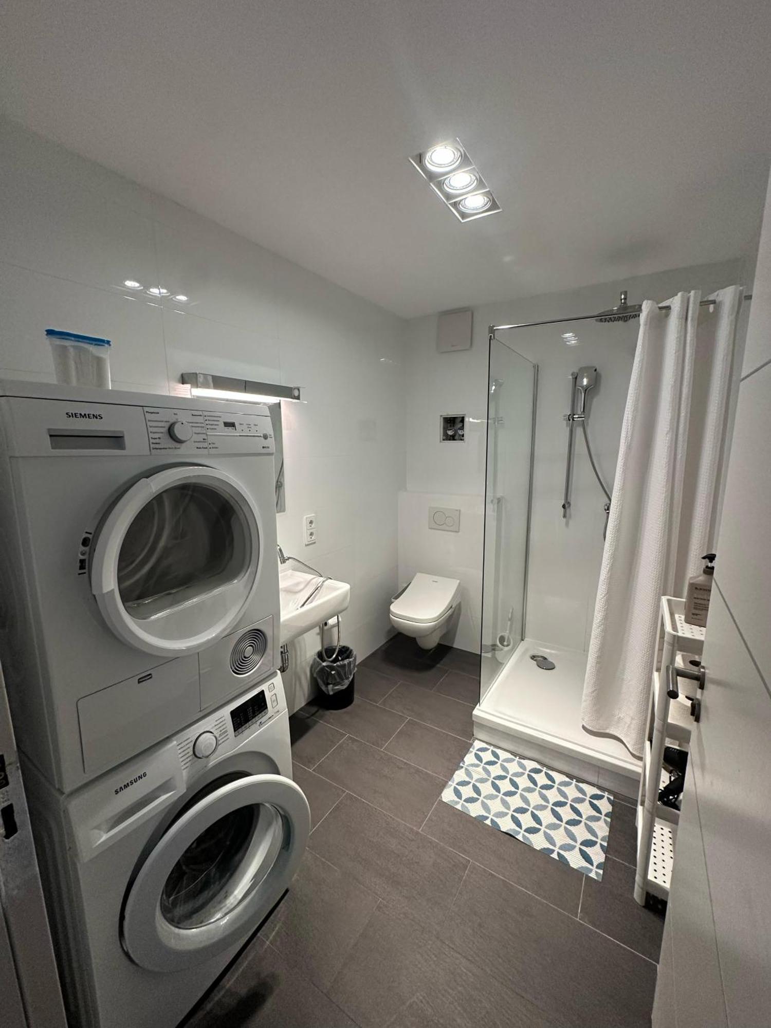 Al Nafurah Apartments 慕尼黑 外观 照片