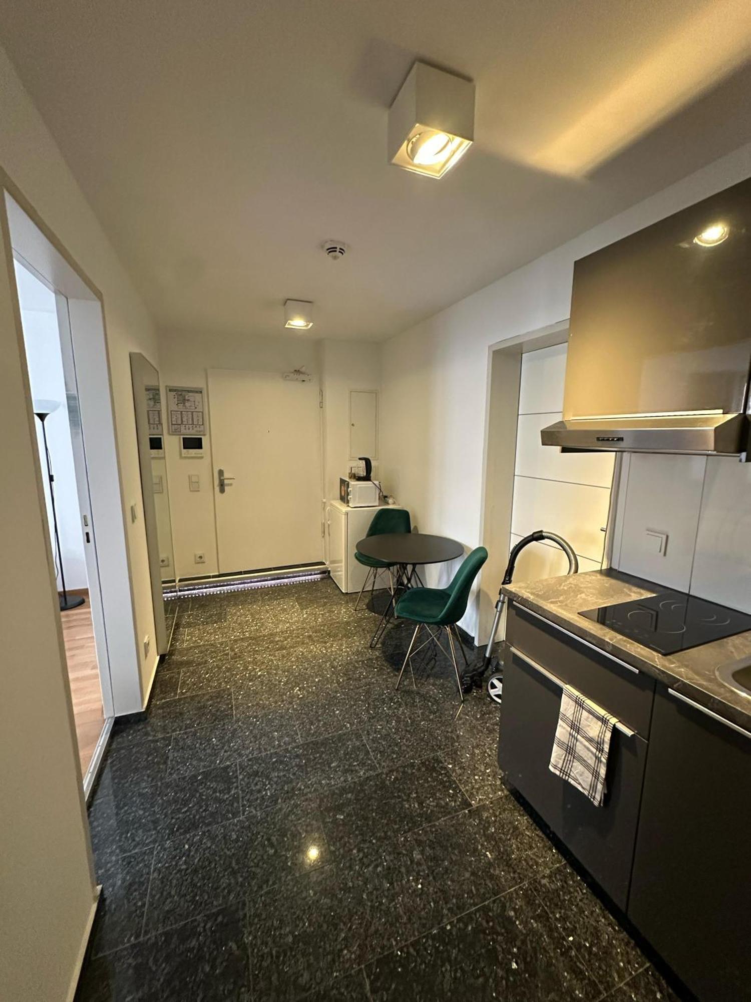 Al Nafurah Apartments 慕尼黑 外观 照片