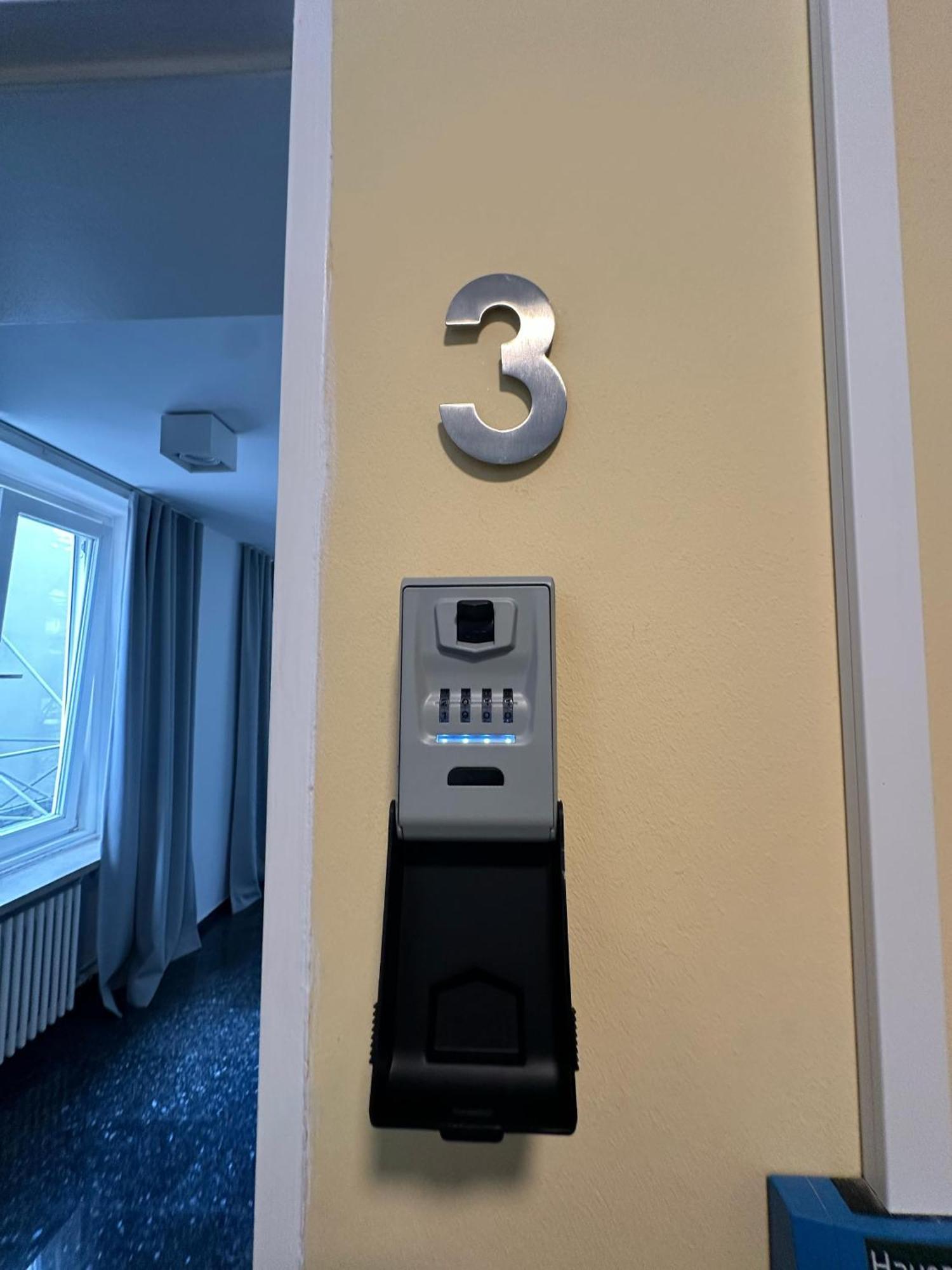 Al Nafurah Apartments 慕尼黑 外观 照片