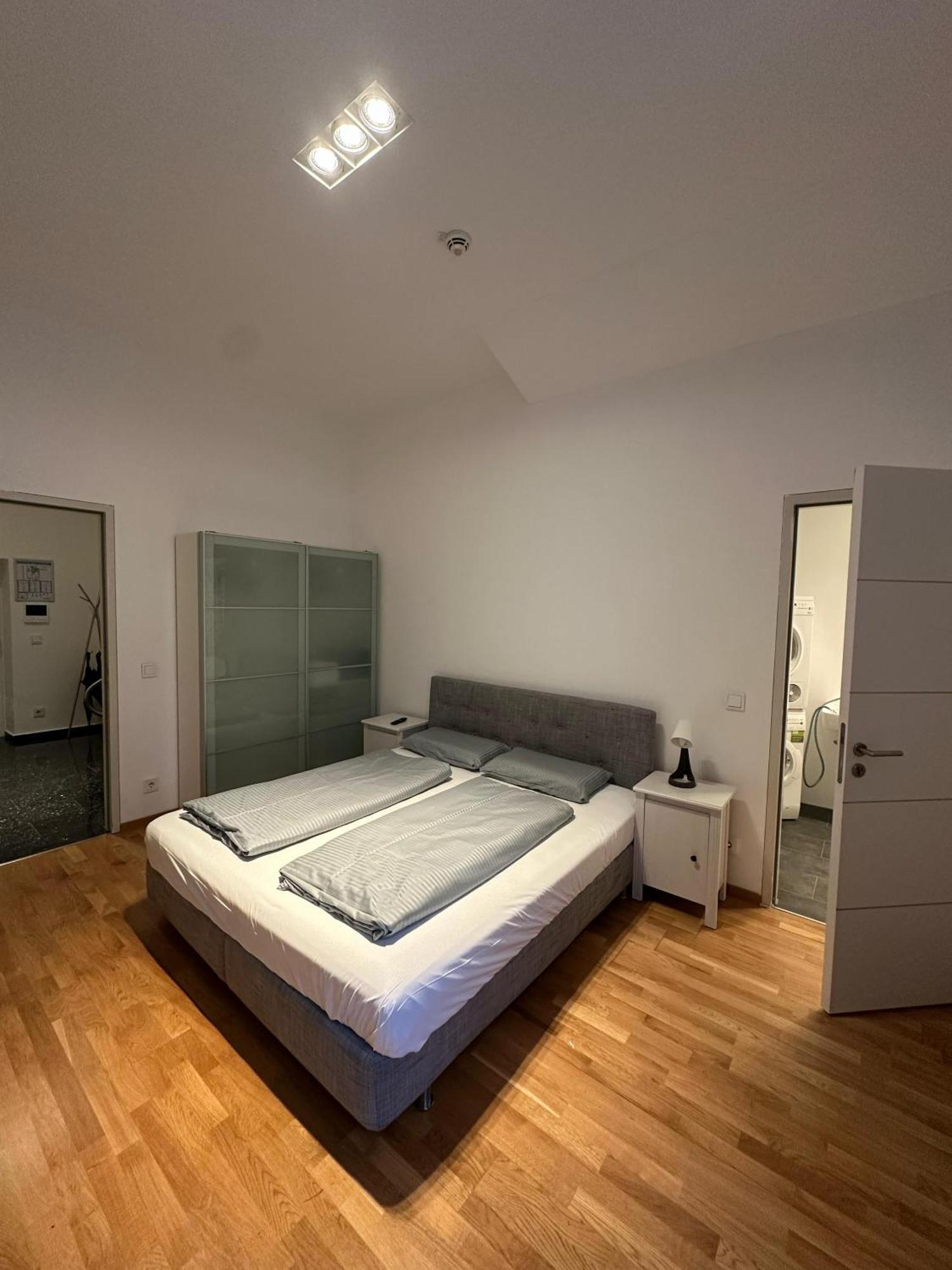 Al Nafurah Apartments 慕尼黑 外观 照片