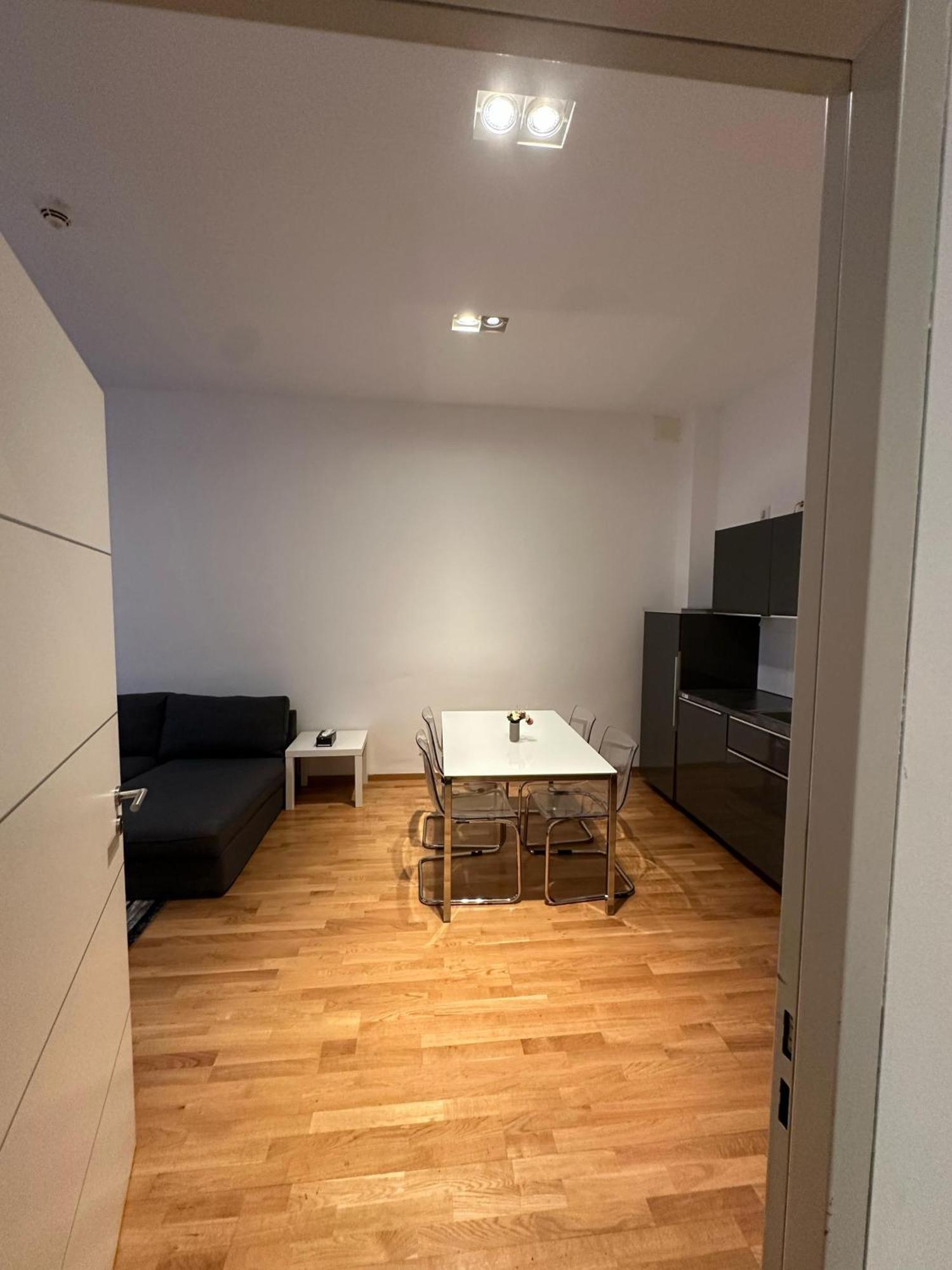 Al Nafurah Apartments 慕尼黑 外观 照片